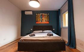 Miramare apartment 5 Posti Letto